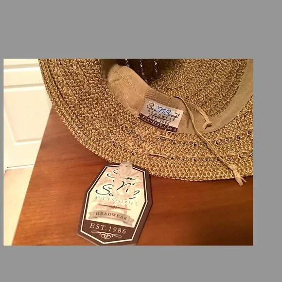 Sun 'N' Sand Medium Brim Beige Summer Hat with embellished crown. New with Tags! - Picture 9 of 11